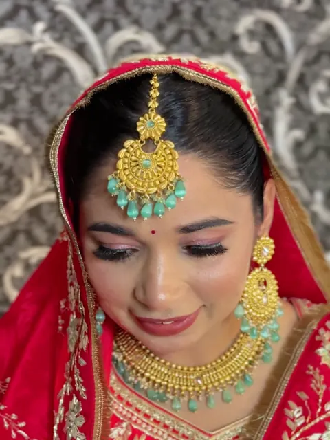 Samriz Salon look