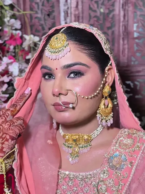 Look by Samriz Hair and Beauty Salon